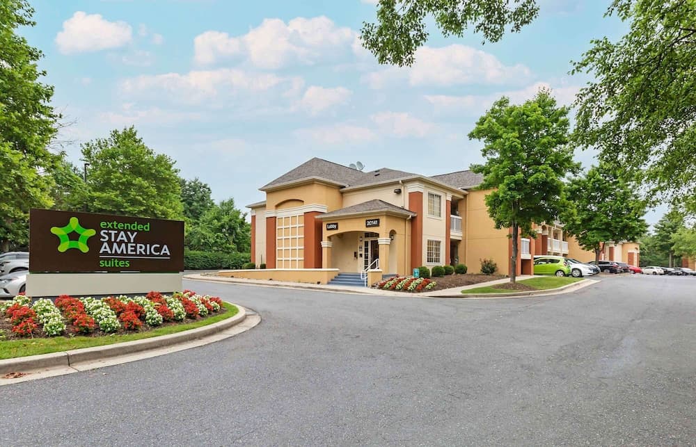 Extended Stay America Suites Washington DC Germantown Town C — hotel in Germantown, Maryland