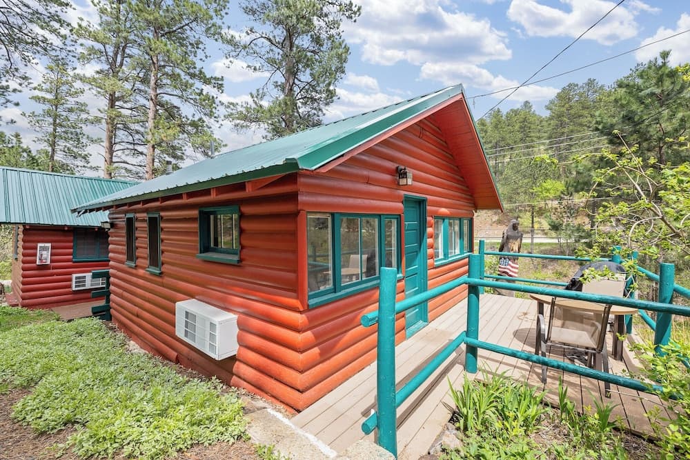 Ponderosa Pines property views in Lead, SD — gallery photo 3