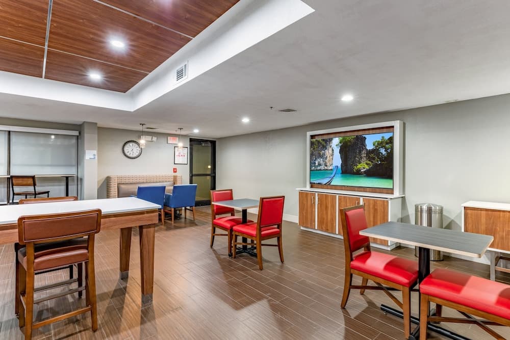 Holiday Inn Express Harlingen by IHG gallery photo in Harlingen, TX — image 5