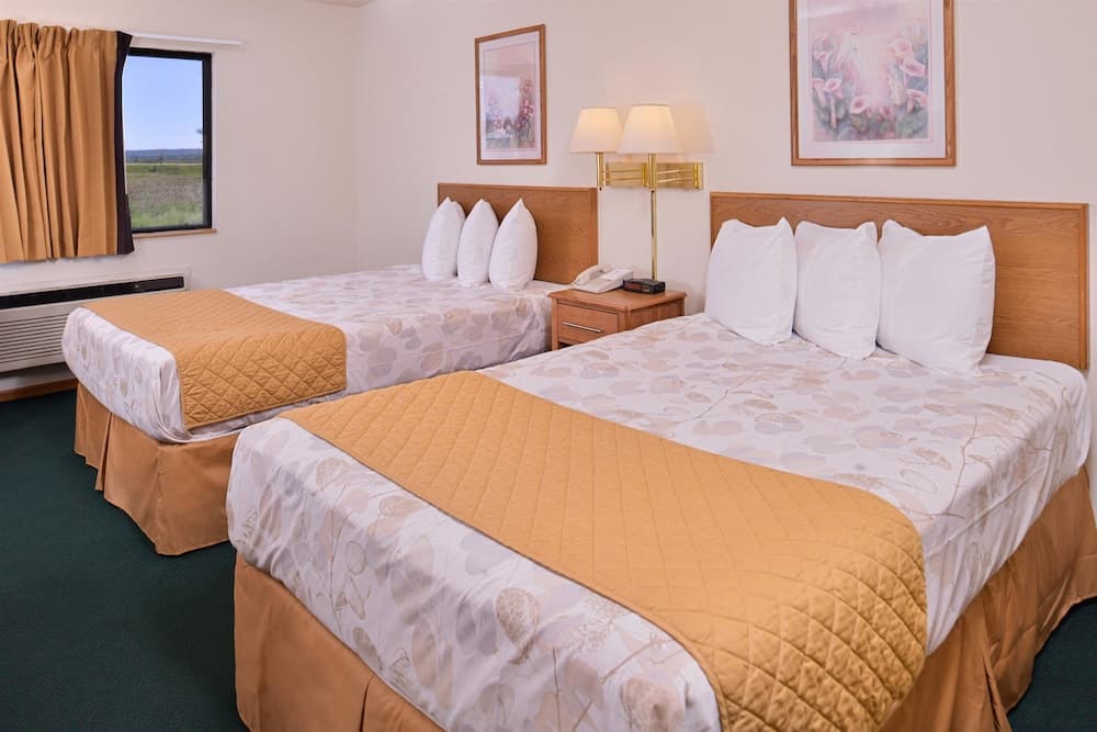 Americas Best Value Inn Missouri Valley property views in Missouri Valley, IA — gallery photo 3