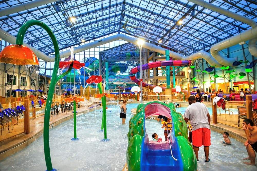 Zehnders Splash Village interior in Frankenmuth, MI — gallery photo 2