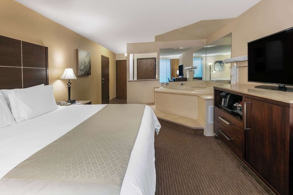 Wyndham Riverfront Hotel gallery photo in Little Rock, AR — image 19