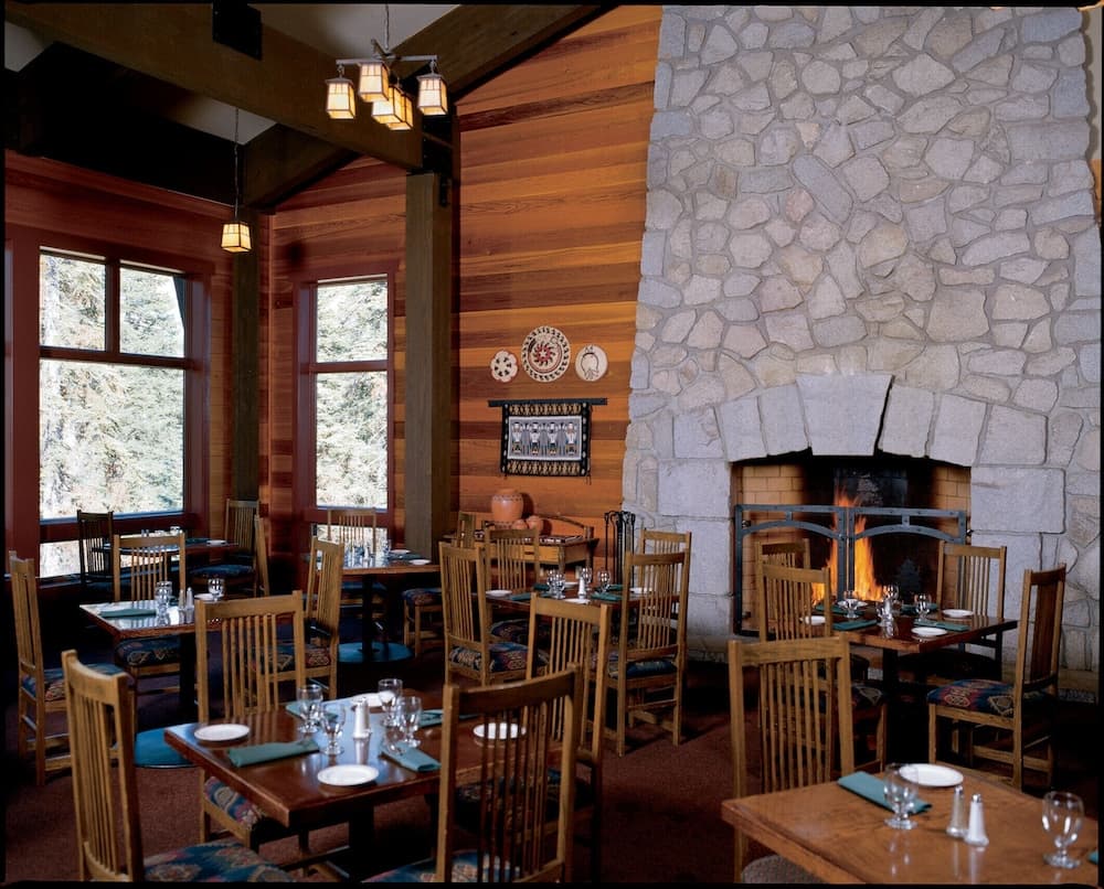 Wuksachi Lodge gallery photo in Sequoia National Park, CA — image 7