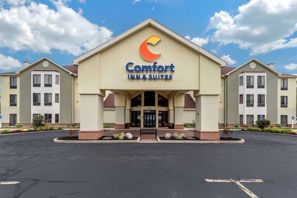 Comfort Inn & Suites Warsaw near US-30 gallery photo in Warsaw, IN — image 12
