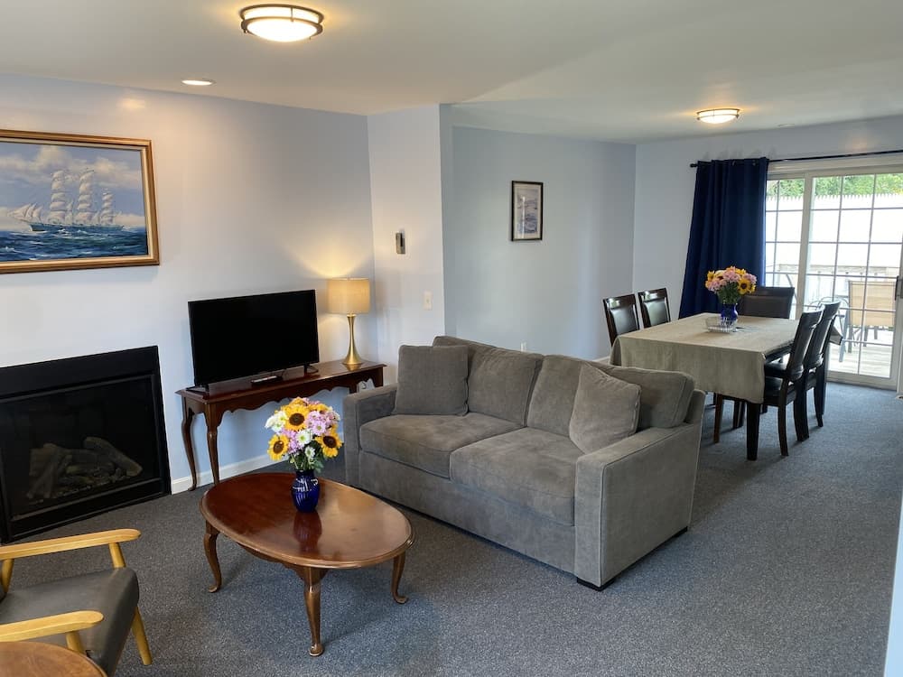 The Taber Inne & Suites gallery photo in Mystic, CT — image 37