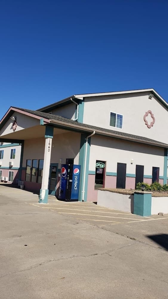 Value Inn & Suites featured exterior or lobby in Salina, KS — similar hotel