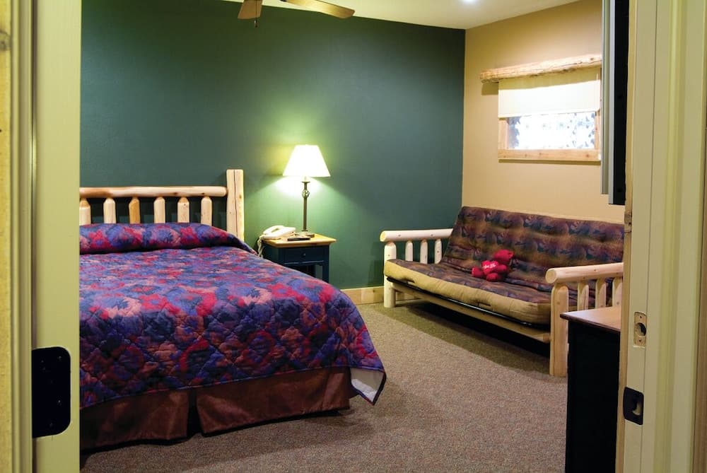Double JJ Resort gallery photo in Rothbury, MI — image 66