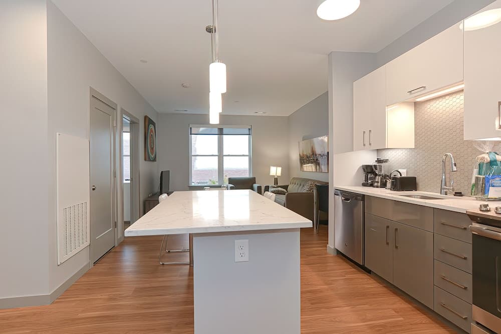 Global Luxury Suites Downtown Providence gallery photo in Providence, RI — image 14