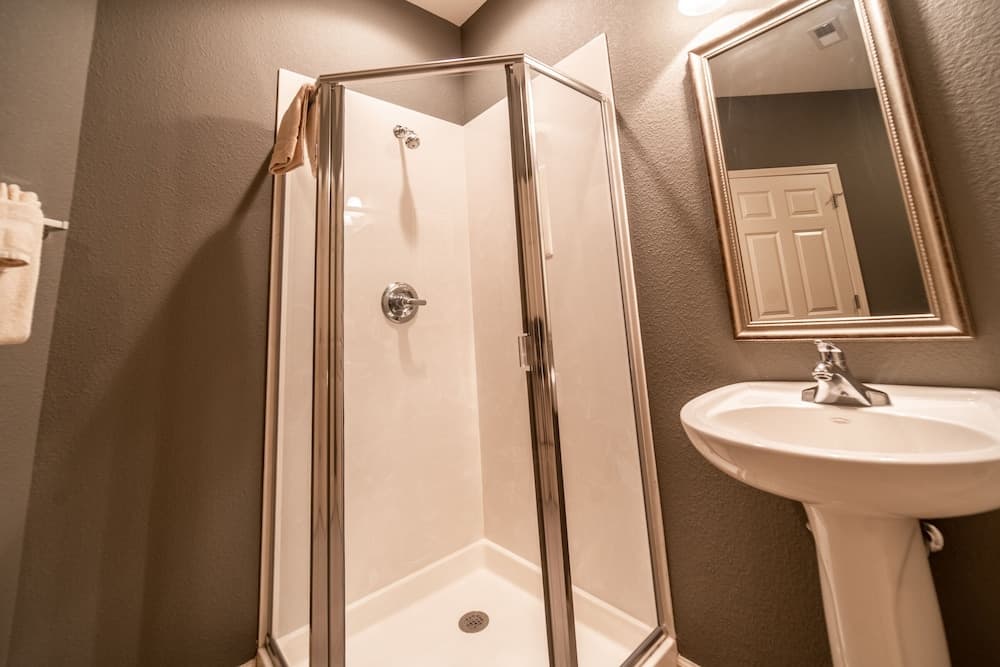 Thousand Hills Golf Resort interior in Branson, MO — gallery photo 2