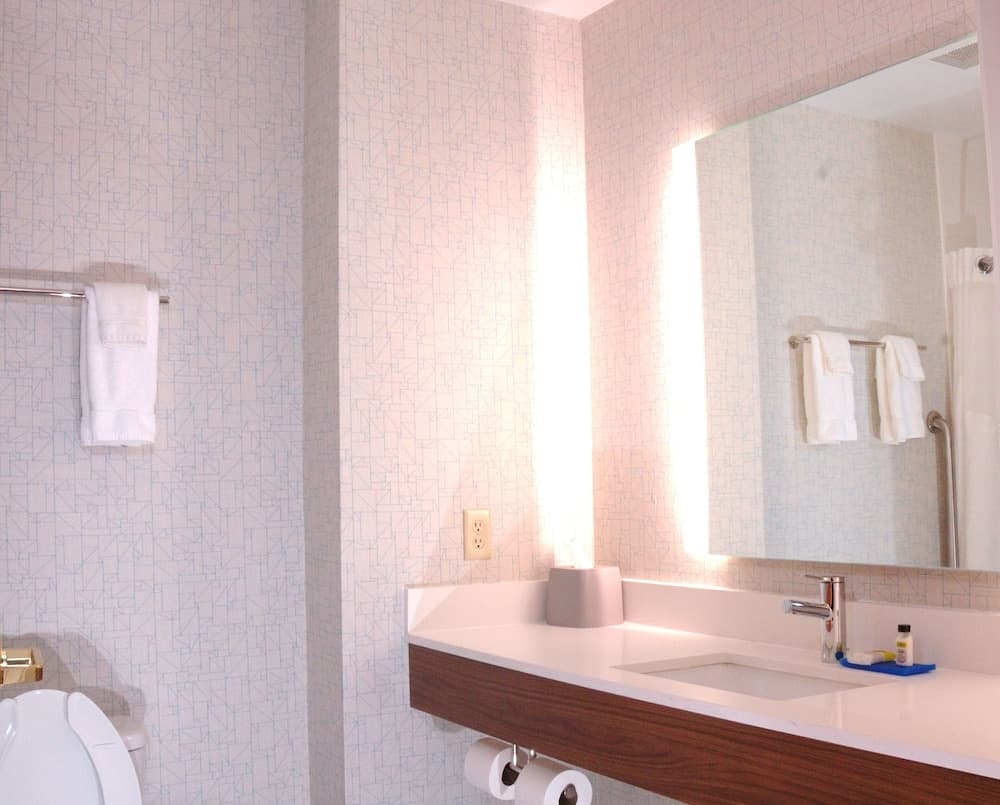 Holiday Inn Express Hotel & Suites Goshen by IHG gallery photo in Goshen, IN — image 63