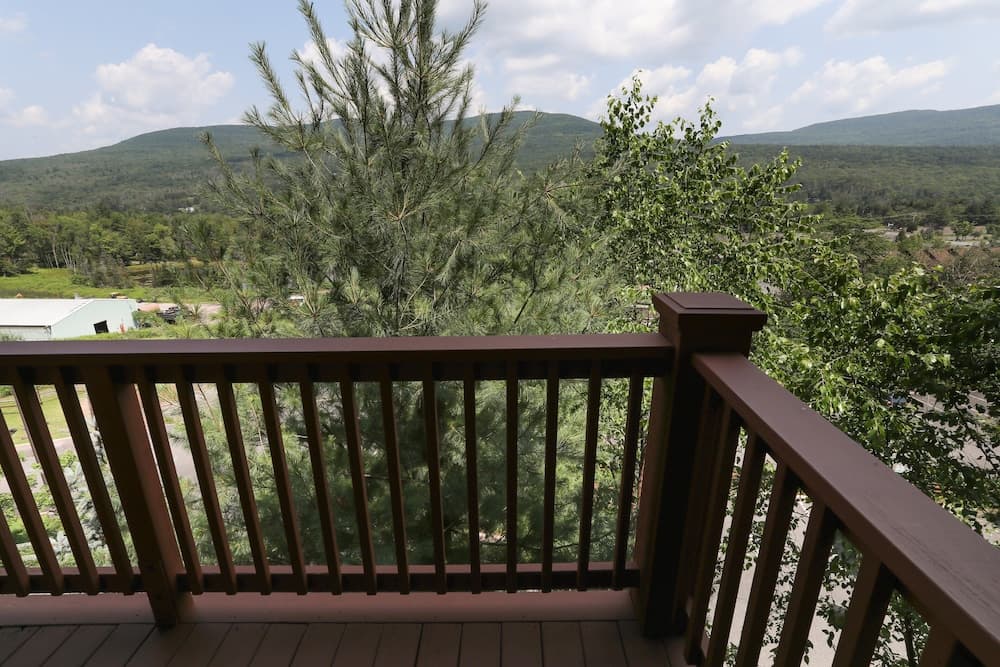 Kaatskill Mountain Club & Condos by Vail Resorts gallery photo in Hunter — image 121