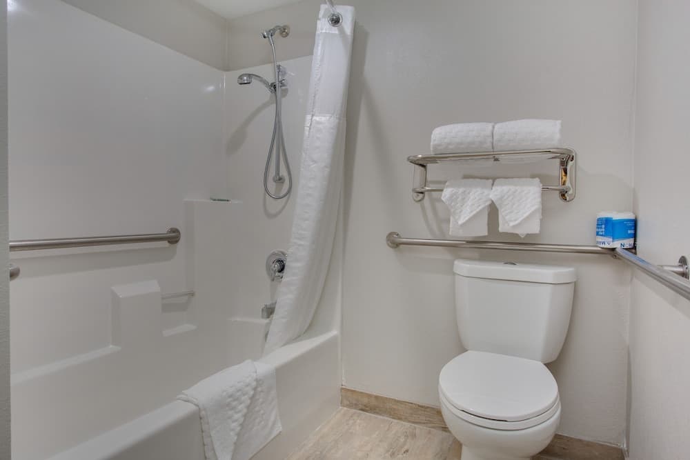 Quality Inn San Diego South - Chula Vista gallery photo in Chula Vista, CA — image 13