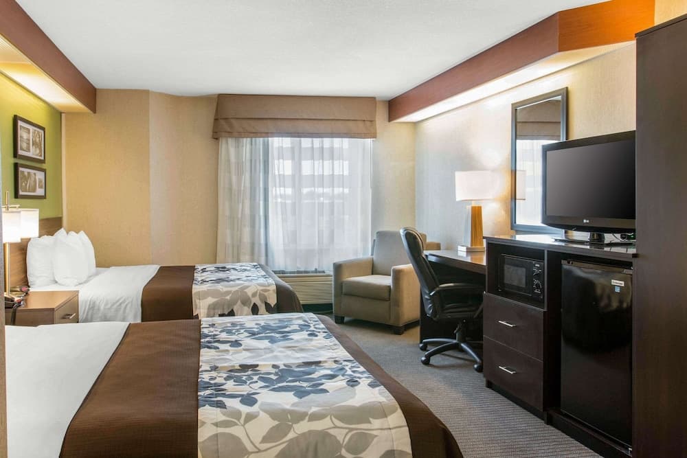 Sleep Inn & Suites Oregon - Toledo gallery photo in Oregon, OH — image 45