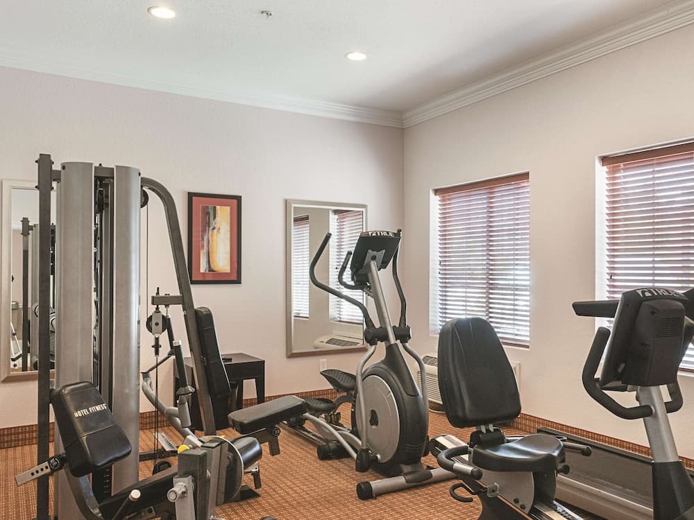 La Quinta Inn & Suites by Wyndham Slidell - North Shore Area gallery photo in Slidell, LA — image 33