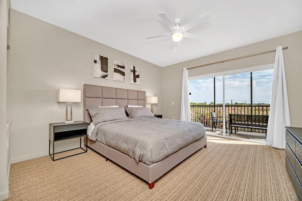 Modern Pet-friendly 2BR Condo6 Mins From Disney property views in Winter Garden, FL — gallery photo 3