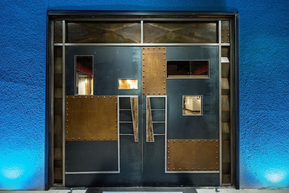 Found Re Phoenix gallery photo in Phoenix, AZ — image 46
