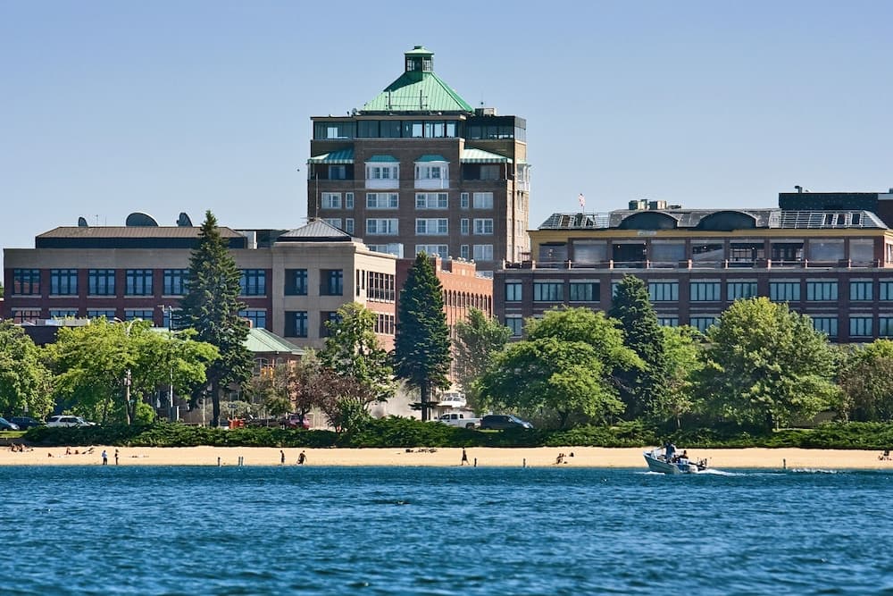 Park Place Hotel — hotel in Traverse City, Michigan