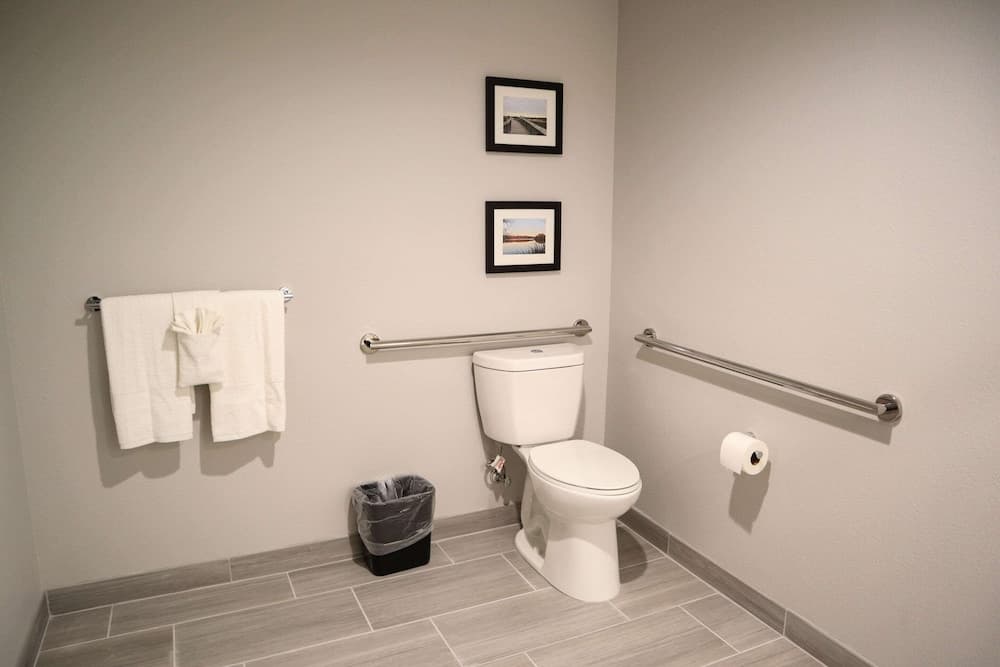 Comfort Suites Gainesville near University gallery photo in Gainesville, FL — image 52