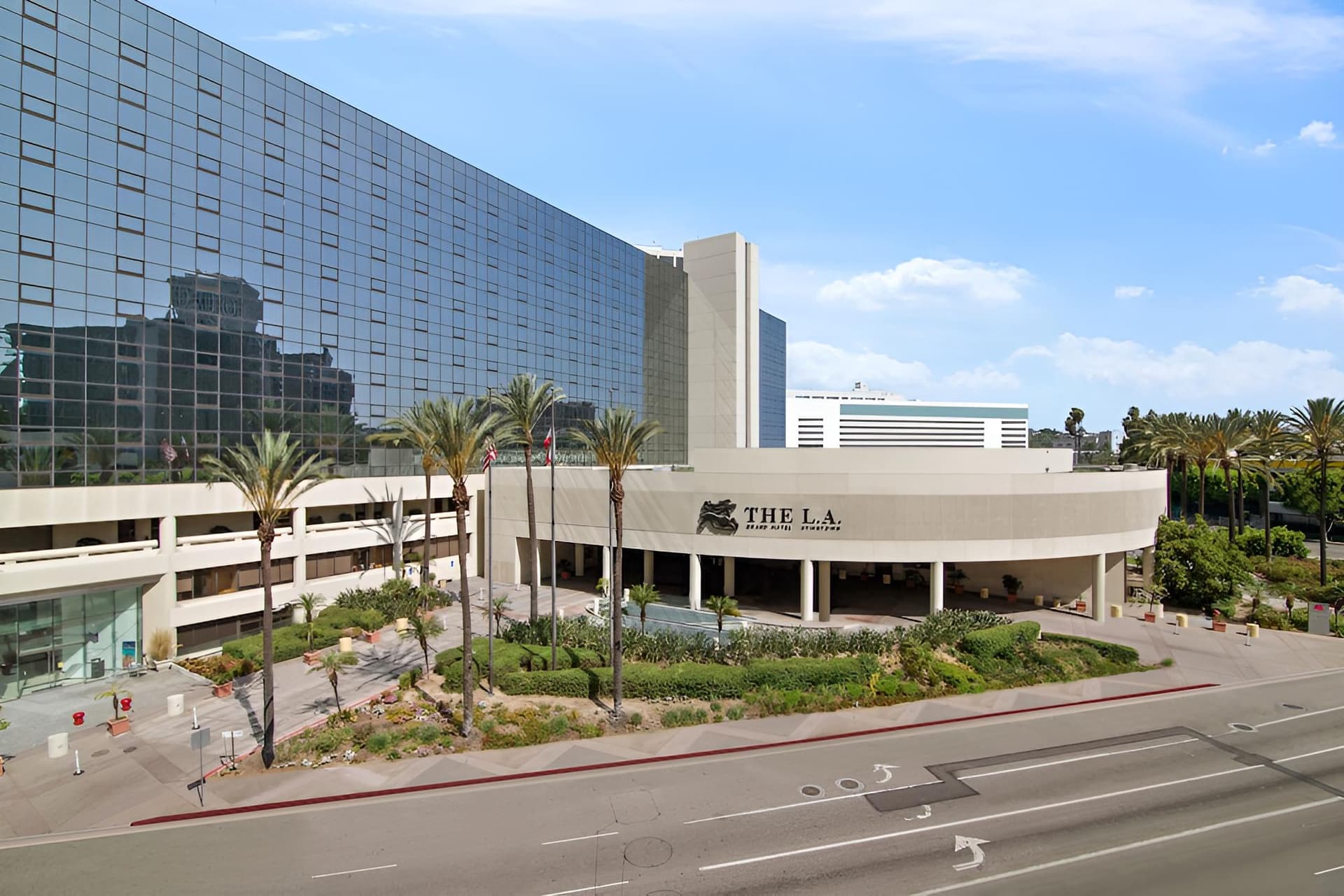 The LA Grand Hotel Downtown property views in Los Angeles, CA — gallery photo 3