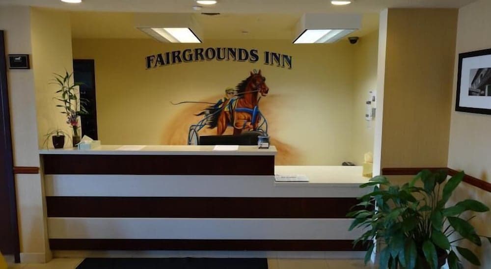 Fairgrounds Inn property views in Du Quoin, IL — gallery photo 3