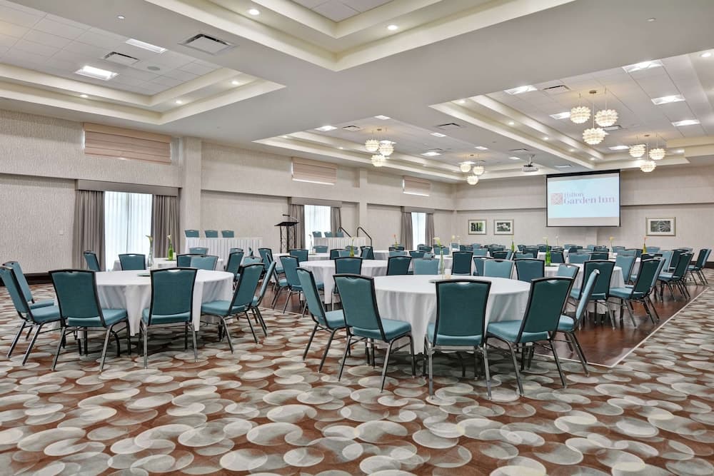 Hilton Garden Inn Fayettevile gallery photo in Fayetteville, AR — image 33