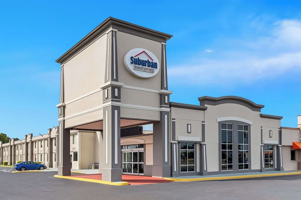 Suburban Studios Chester featured exterior or lobby in Chester, VA — similar hotel
