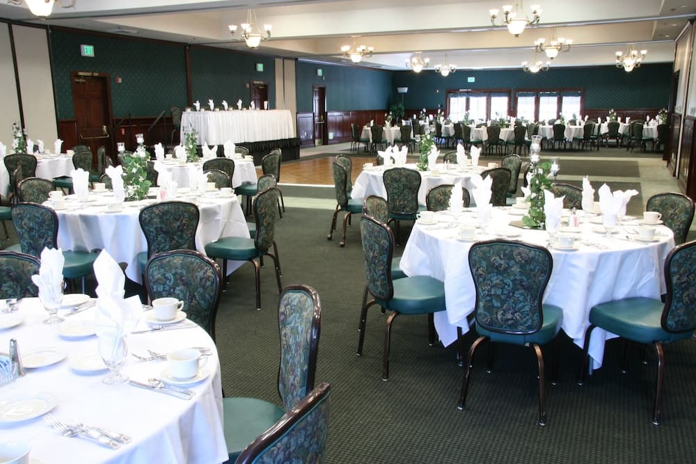 Holiday Inn Selma - Swancourt by IHG gallery photo in Selma, CA — image 18
