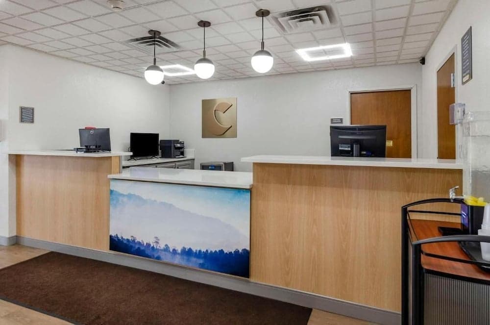 Comfort Inn Beckley interior in Beckley, WV — gallery photo 2