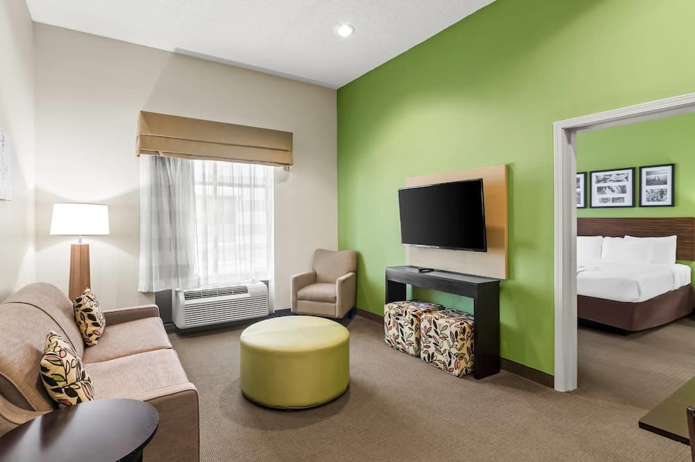 Sleep Inn & Suites Dripping Springs - Austin Area gallery photo in Dripping Springs, TX — image 15