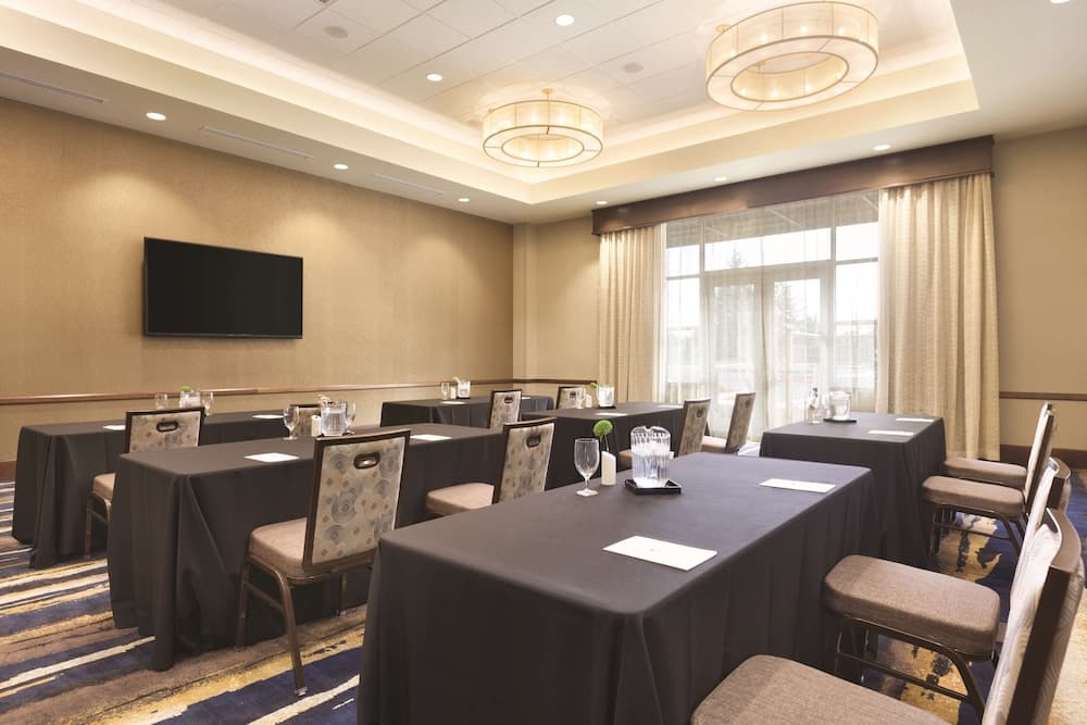 Embassy Suites Portland/Hillsboro, Oregon gallery photo in Hillsboro, OR — image 44