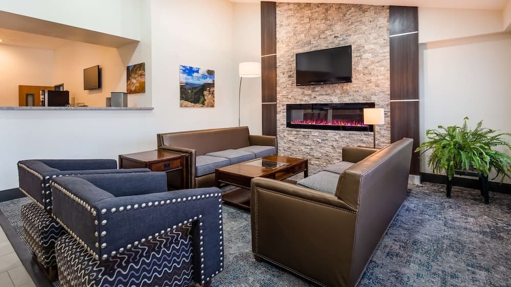 Best Western Inn of Payson property views in Payson, AZ — gallery photo 3