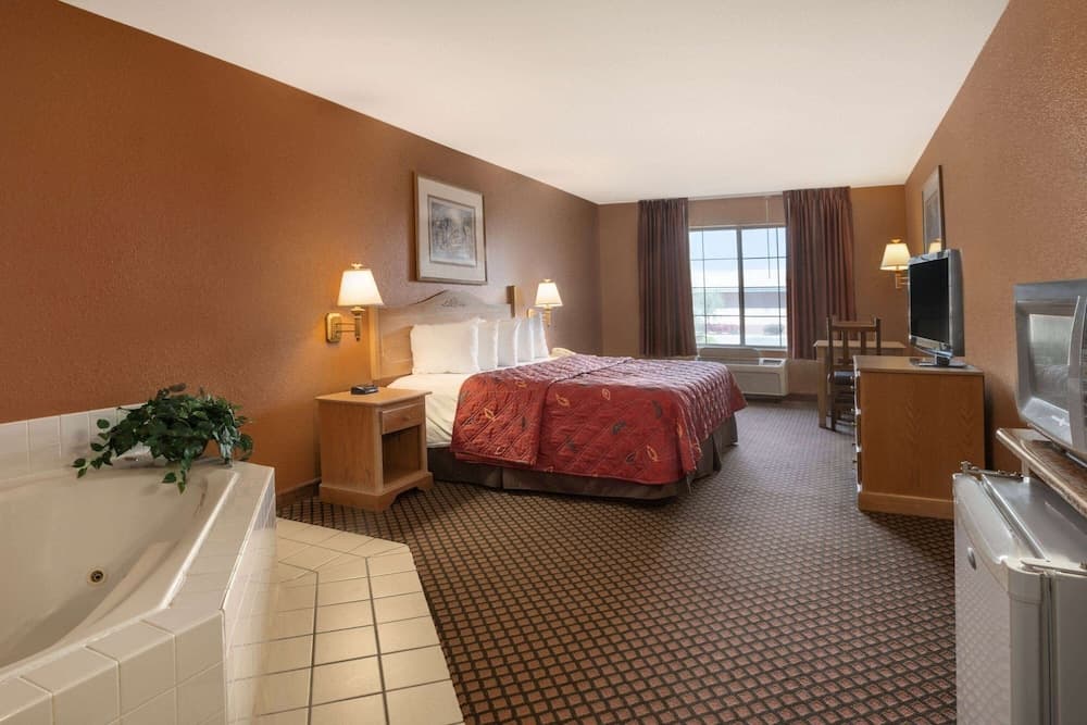 Garner Hotel Phoenix Northwest – Surprise by IHG gallery photo in Surprise, AZ — image 18
