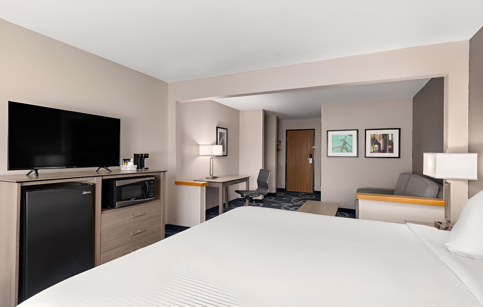 Baymont by Wyndham Waterloo gallery photo in Waterloo, IA — image 6