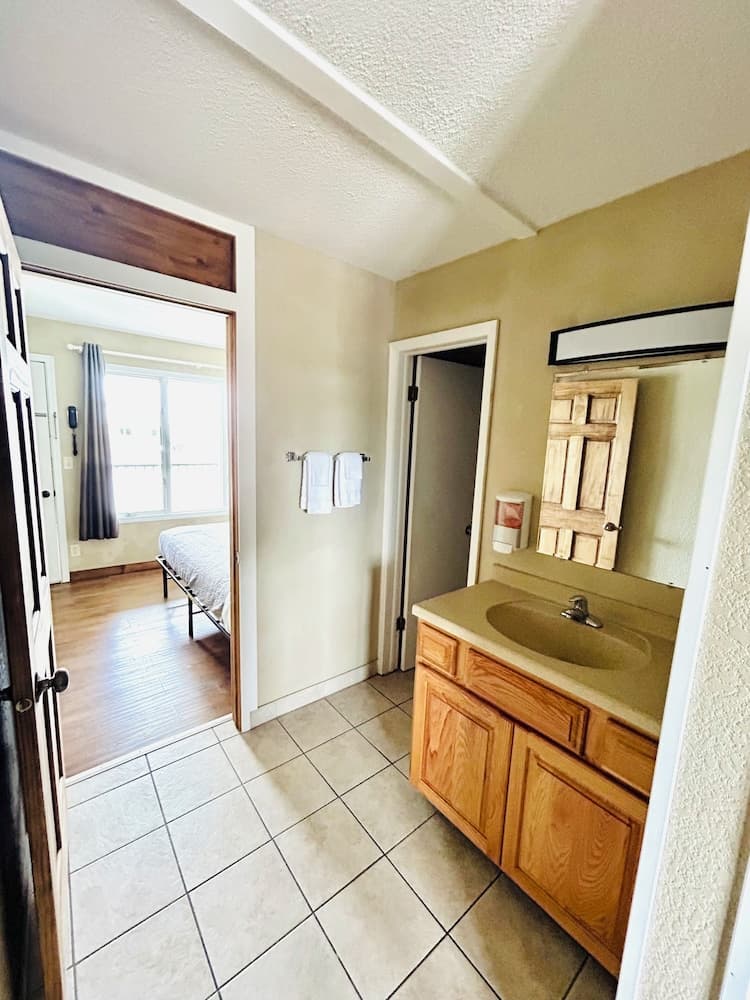 Silver Sands Hotel & Resort gallery photo in Mears, MI — image 42