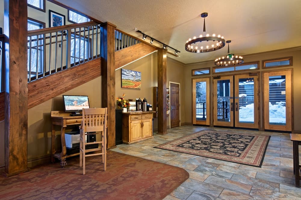 The Rockwell Inn interior in Jackson, WY — gallery photo 2