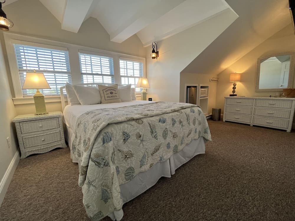 Beach Breeze Inn gallery photo in Falmouth, MA — image 49
