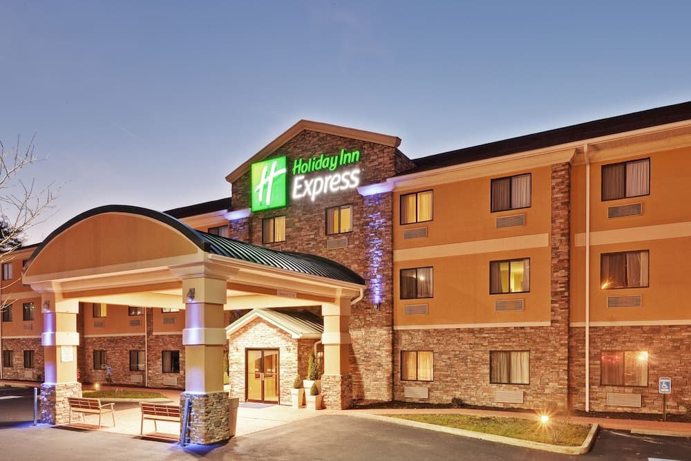 Holiday Inn Express Winfield by IHG gallery photo in Hurricane, WV — image 20