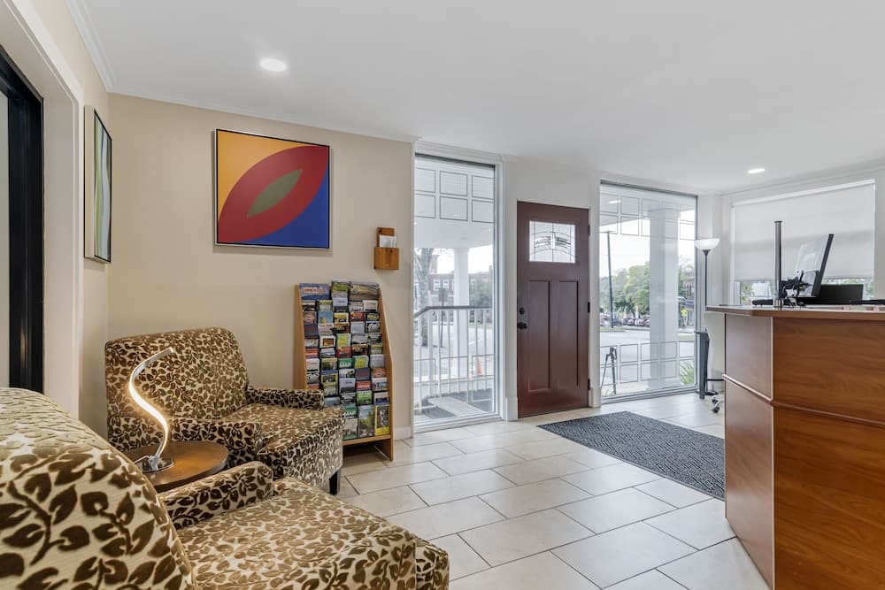 Downtown Dover Inn property views in Dover, NH — gallery photo 3