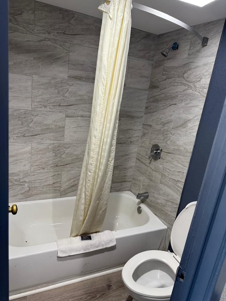 Best Value Inn Garland gallery photo in Garland, TX — image 5