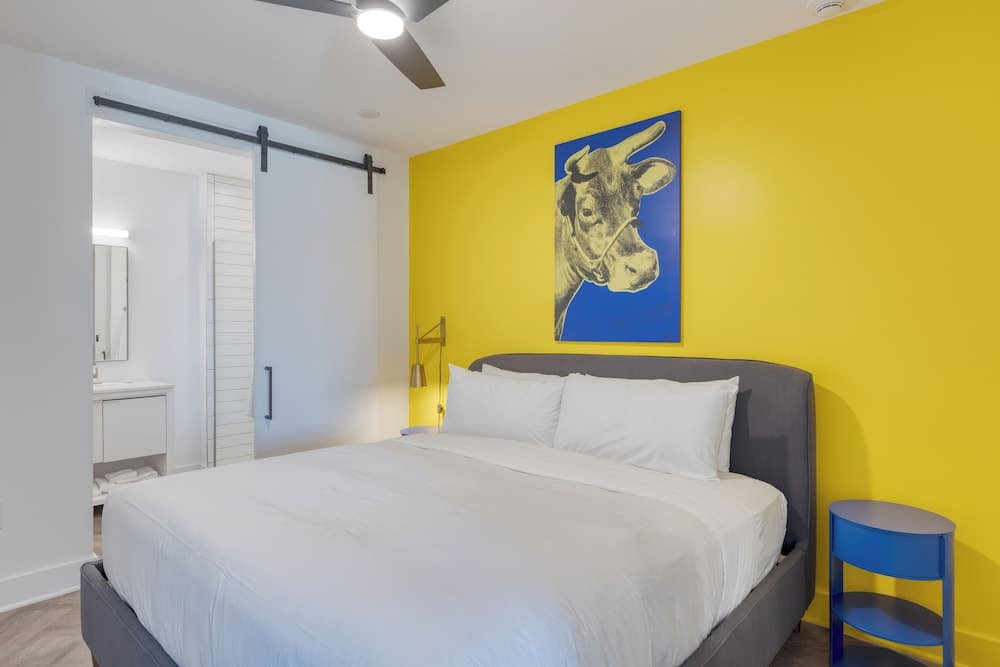 The Carter by AvantStay – Spacious Stay Near Downtown  property views in Nashville, TN — gallery photo 3