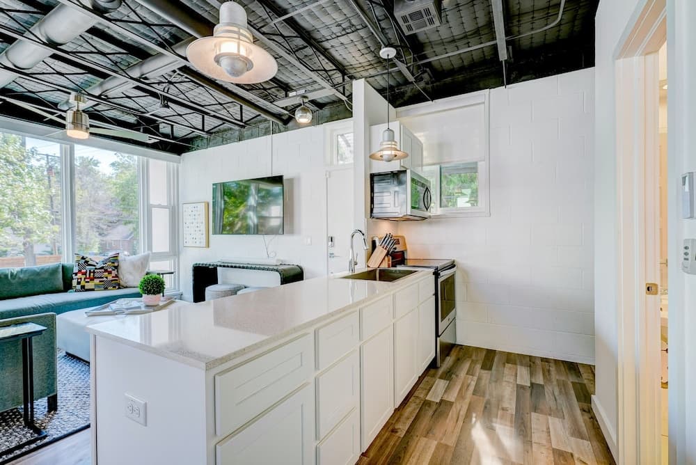 6BR Near OU Campus I Great for Big Groups 1010 gallery photo in Norman, OK — image 18
