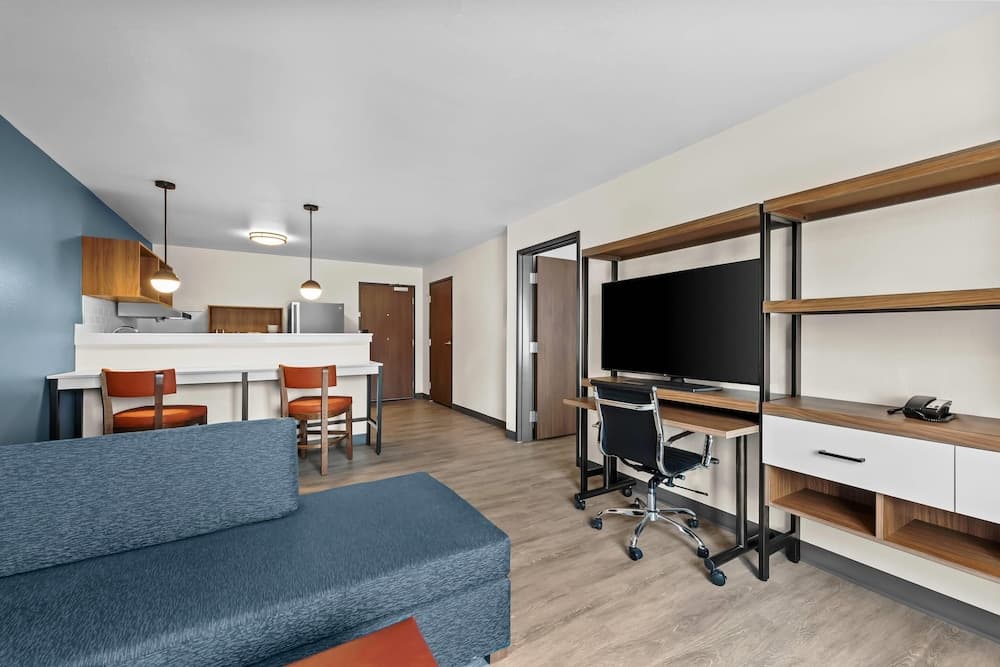 Everhome Suites Brownsville gallery photo in Brownsville, TX — image 37