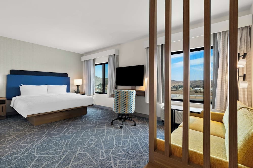 Hampton Inn & Suites Corona, Ca gallery photo in Corona, CA — image 35
