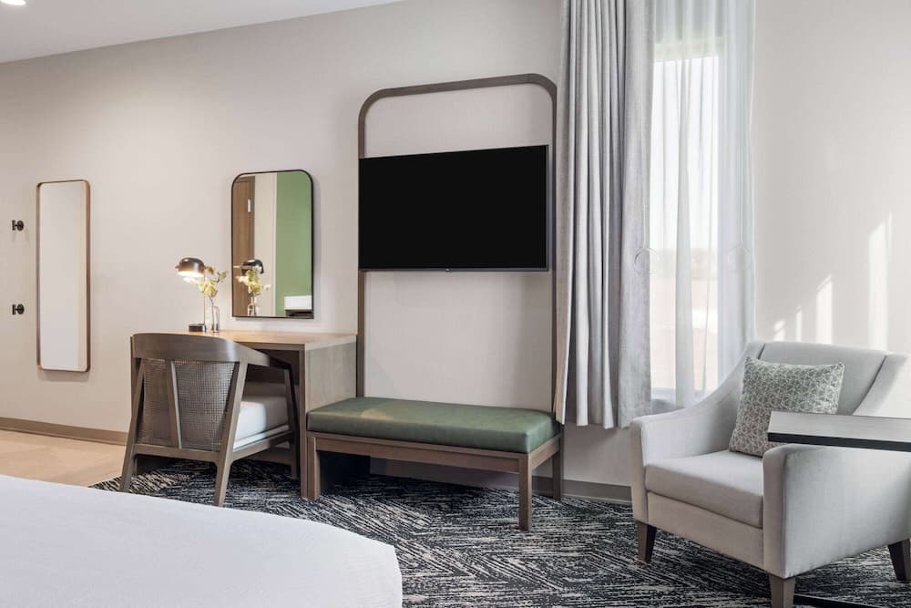 La Quinta Inn And Suites By Wyndham Lincoln gallery photo in Lincoln, CA — image 34