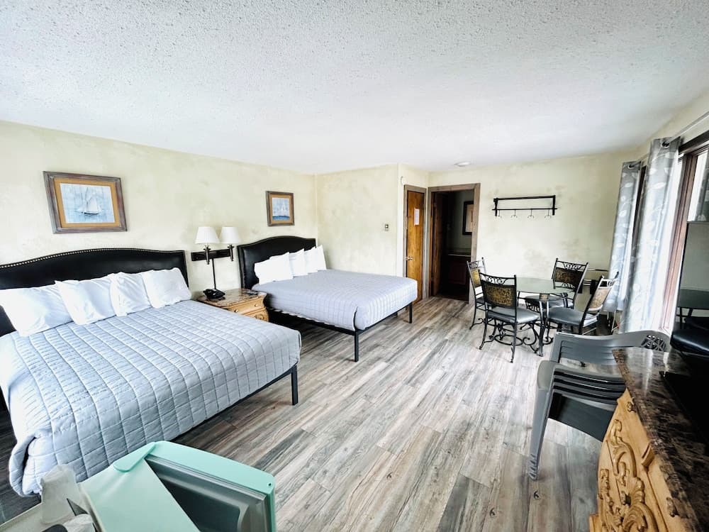 Silver Sands Hotel & Resort gallery photo in Mears, MI — image 12
