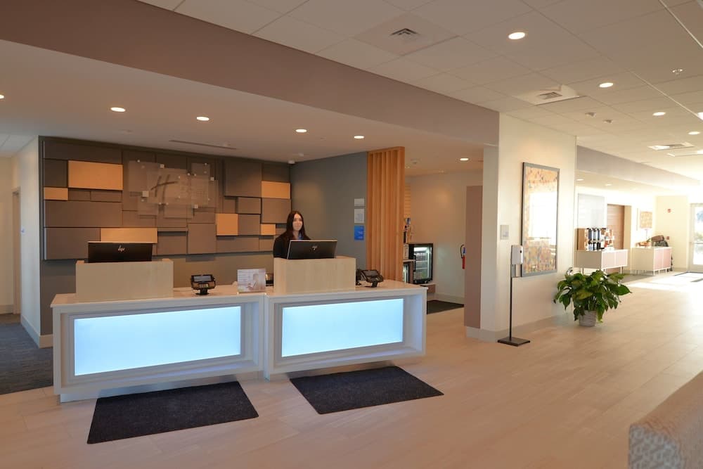 Holiday Inn Express & Suites Onalaska La Crosse Area by IHG gallery photo in Onalaska, WI — image 13