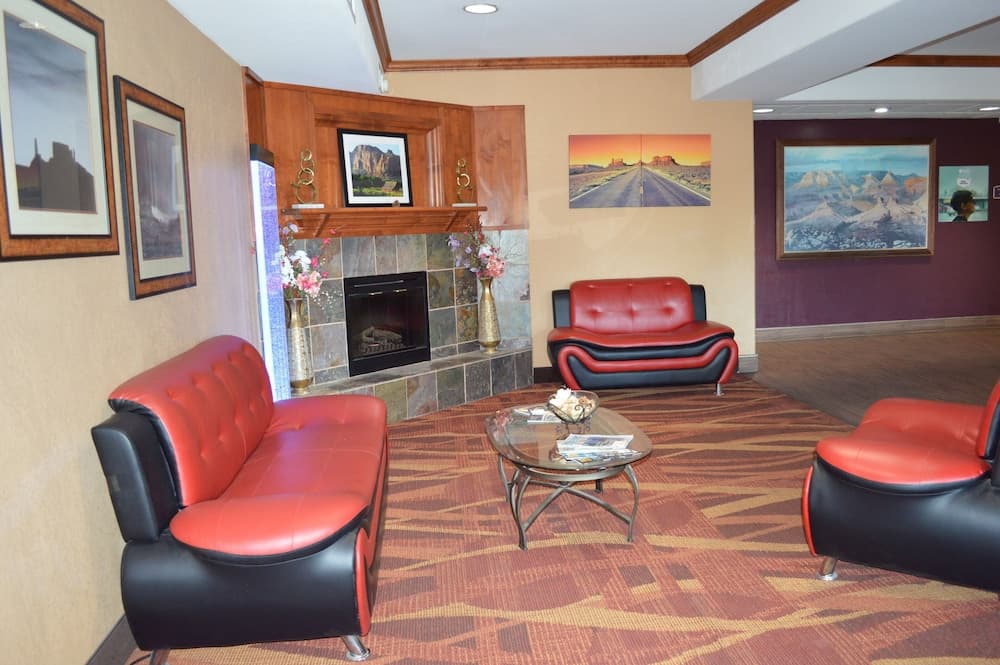 First Choice Inns at the Swell property views in Green River, UT — gallery photo 3