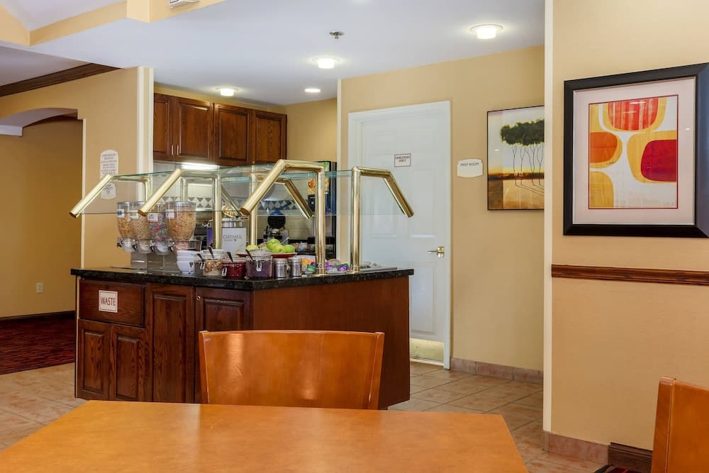 Residence Inn By Marriott Flint gallery photo in Flint, MI — image 10