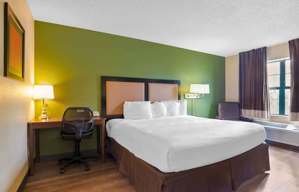 Extended Stay America Suites Los Angeles Torrance Harborgate interior in Torrance, CA — gallery photo 2