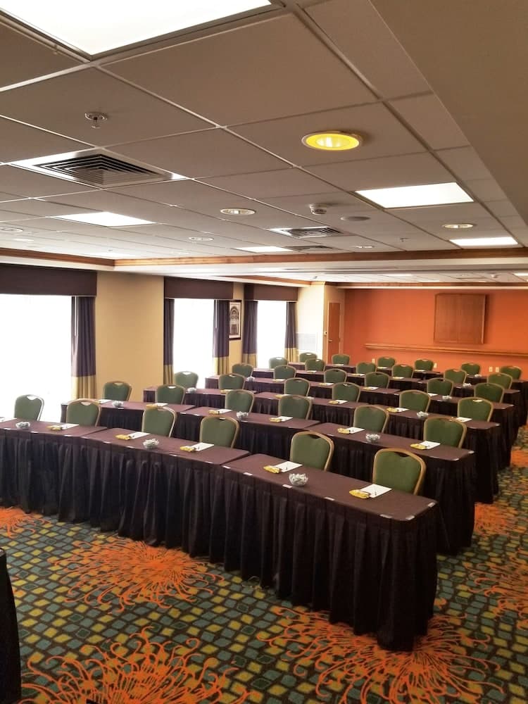 Hampton Inn Hagerstown-I-81 gallery photo in Hagerstown, MD — image 32